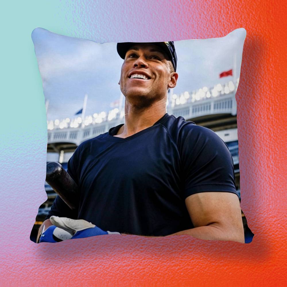 A-Aaron Judge   Pillow cover g - Home Textiles Definition ulasan dan harga