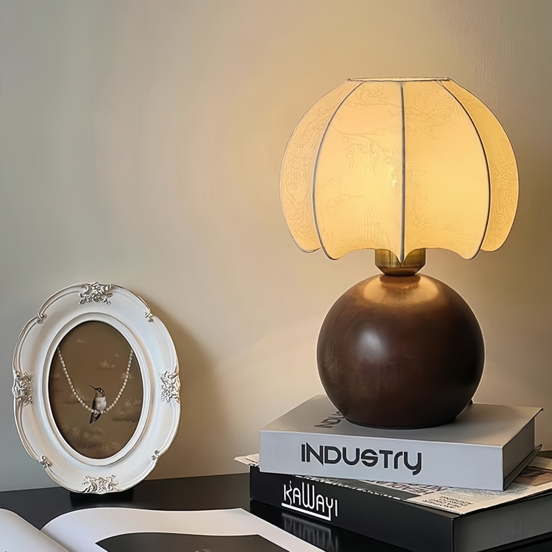 Vintage floral table lamp, med - Home Textiles & Furnishings ulasan dan harga