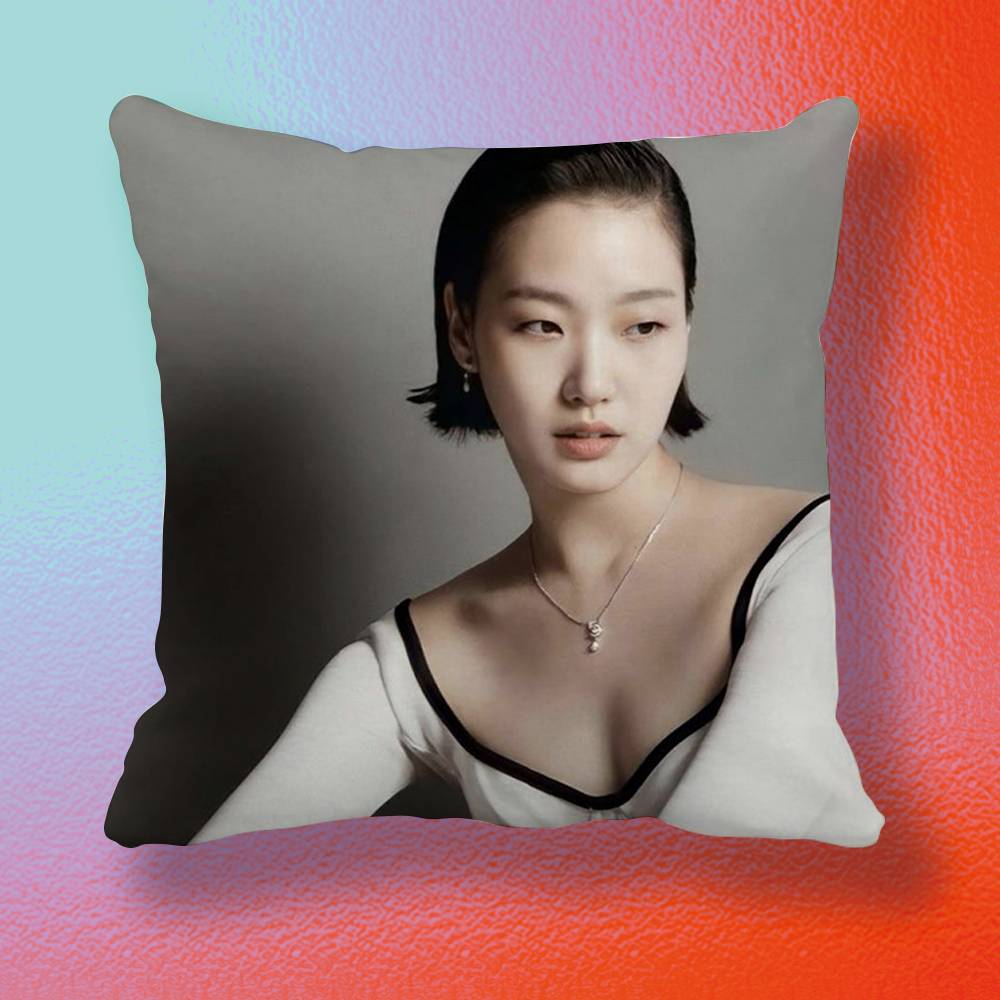 Korean Actor  Kim Go-eun  Pill - Home Textiles Definition ulasan dan harga